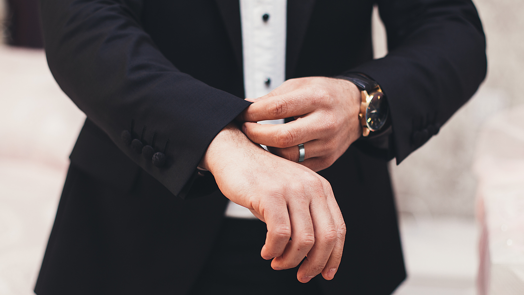 Top 5 Tips When Choosing a Men's Wedding Band