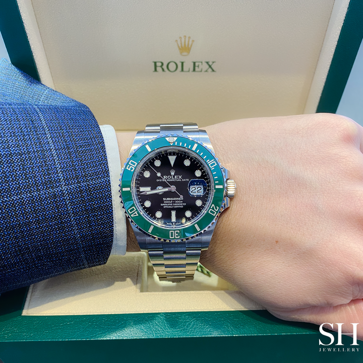 Rolex Submariner-Date 41mm 'Starbucks MK2' Steel Black Dial Button Markers 2023 Ref m126610lv-0002 (#550)