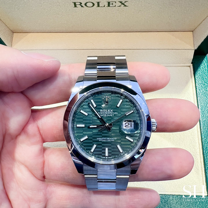 Rolex Datejust41 41mm Steel Green Motif Dial Stick Markers 2023 Ref 126300 (#306,330064)