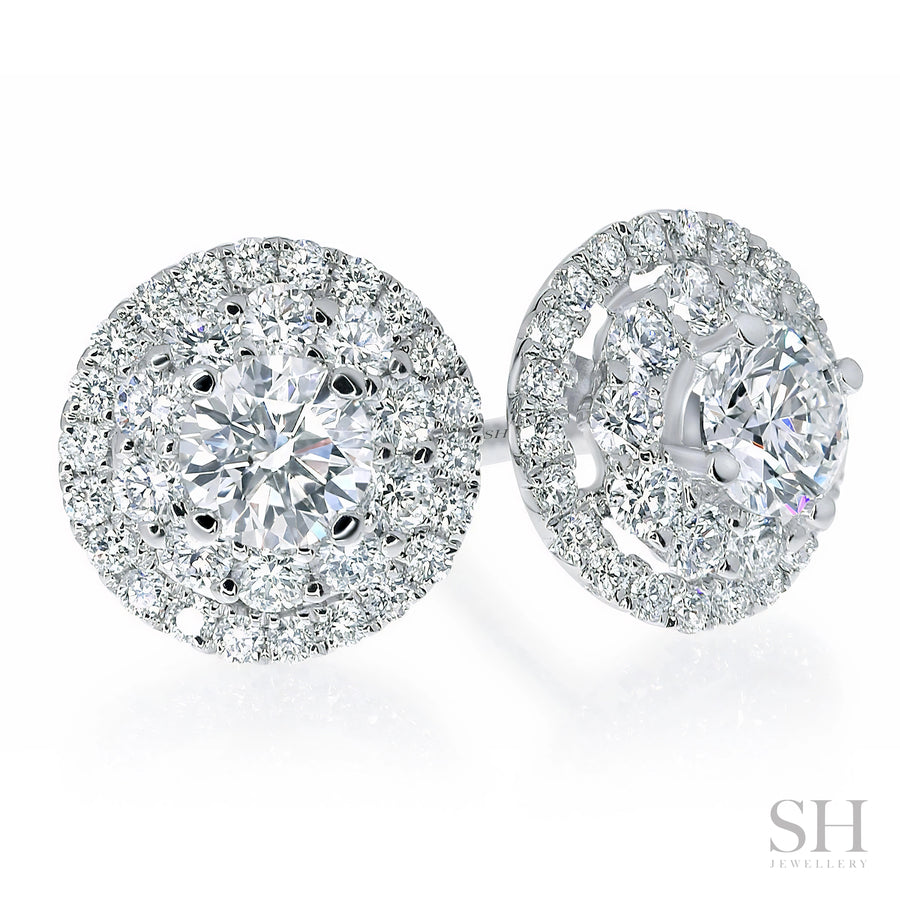 Pictured with 0.60ct TW centre diamonds (0.30ct each)|thumb_caption: 0.60ct TW centre diamonds (0.30ct each)|thumb_group:1