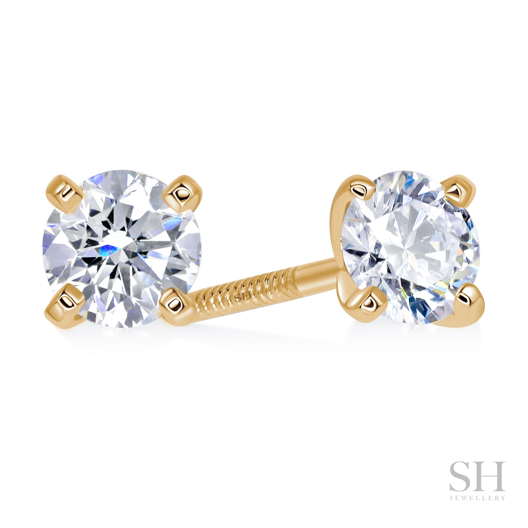 4-Claw Minimalistic Solitaire Diamond Stud Earrings - W0657