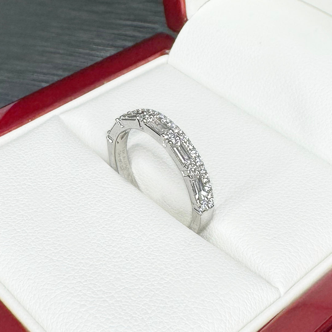 Baguette and Pave Diamond Trim (3.1mm) - W1039