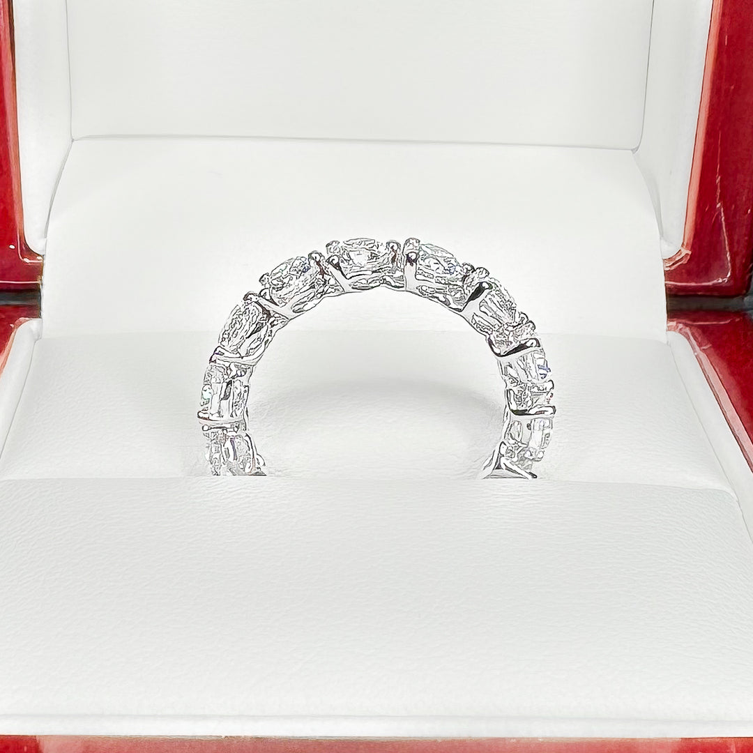 3-Claw Orbit Eternity Diamond Band (4mm) - W1061