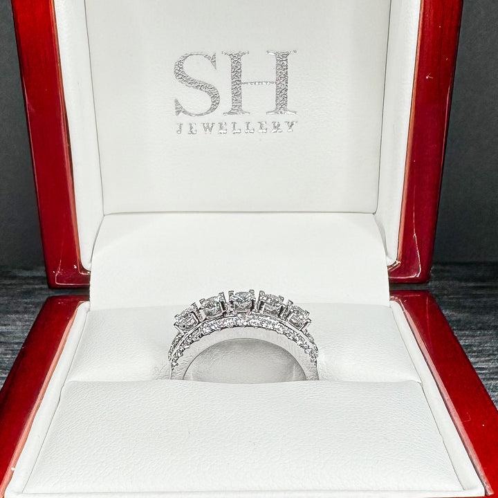 Snowcap Diamond Band (0.15ct each) - W1072