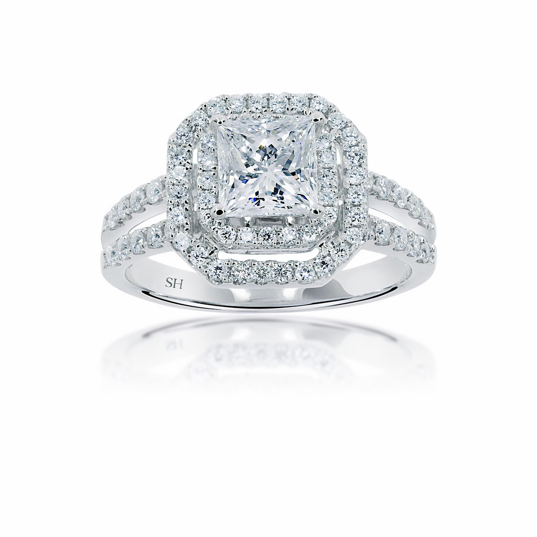 Pictured with 1ct total weight|thumb_caption: 1 carat |thumb_group:1