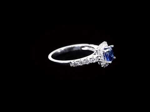 video:EMqoEUy6iQI|video360:true|caption:Shown with 0.75ct sapphire.|option:Carats=0.7 carat|thumb_caption:0.75 carat|thumb_group:2