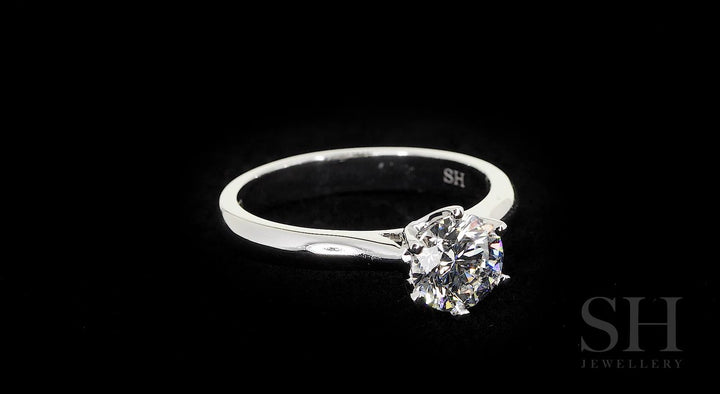 video:w4BuZ9HUnnc|video360:true|caption:Shown with 1ct diamond.|option:Carats=1.0 carat|thumb_caption:1 carat